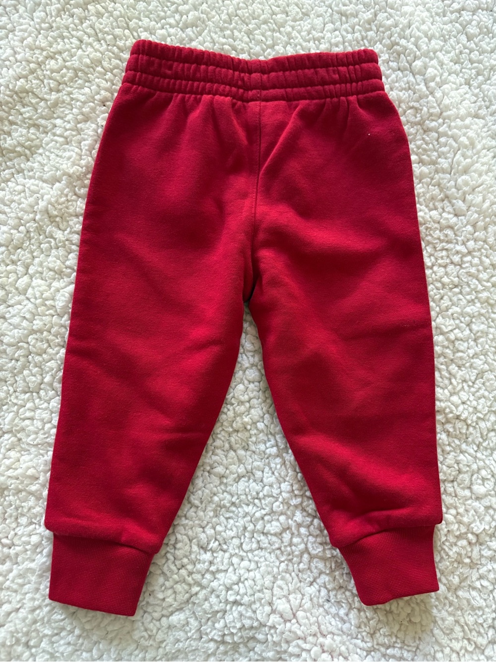 Jordan Red Kids Fleece Joggers with White Jumpman - Picture 2 of 4